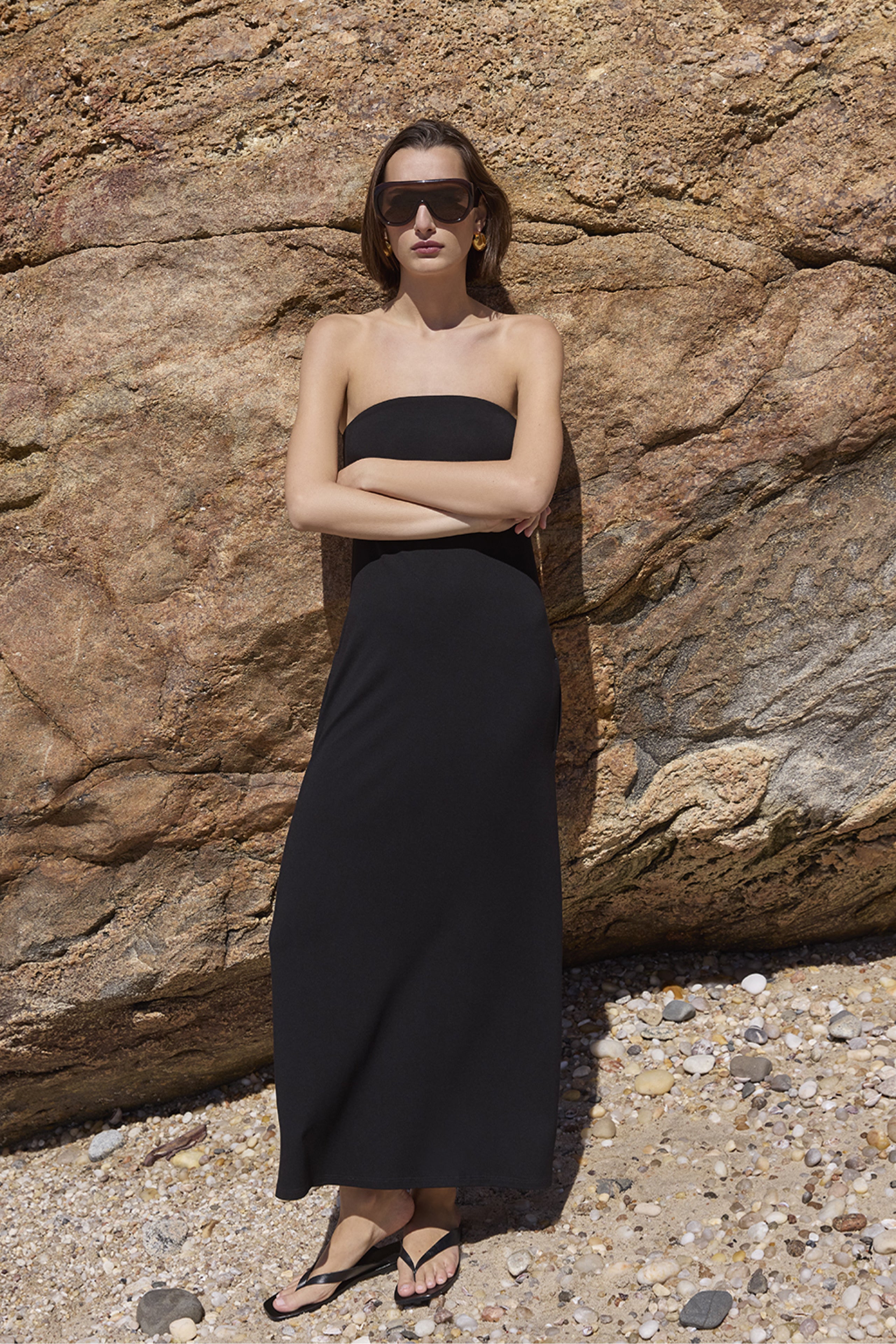 The Strapless Dress in Black