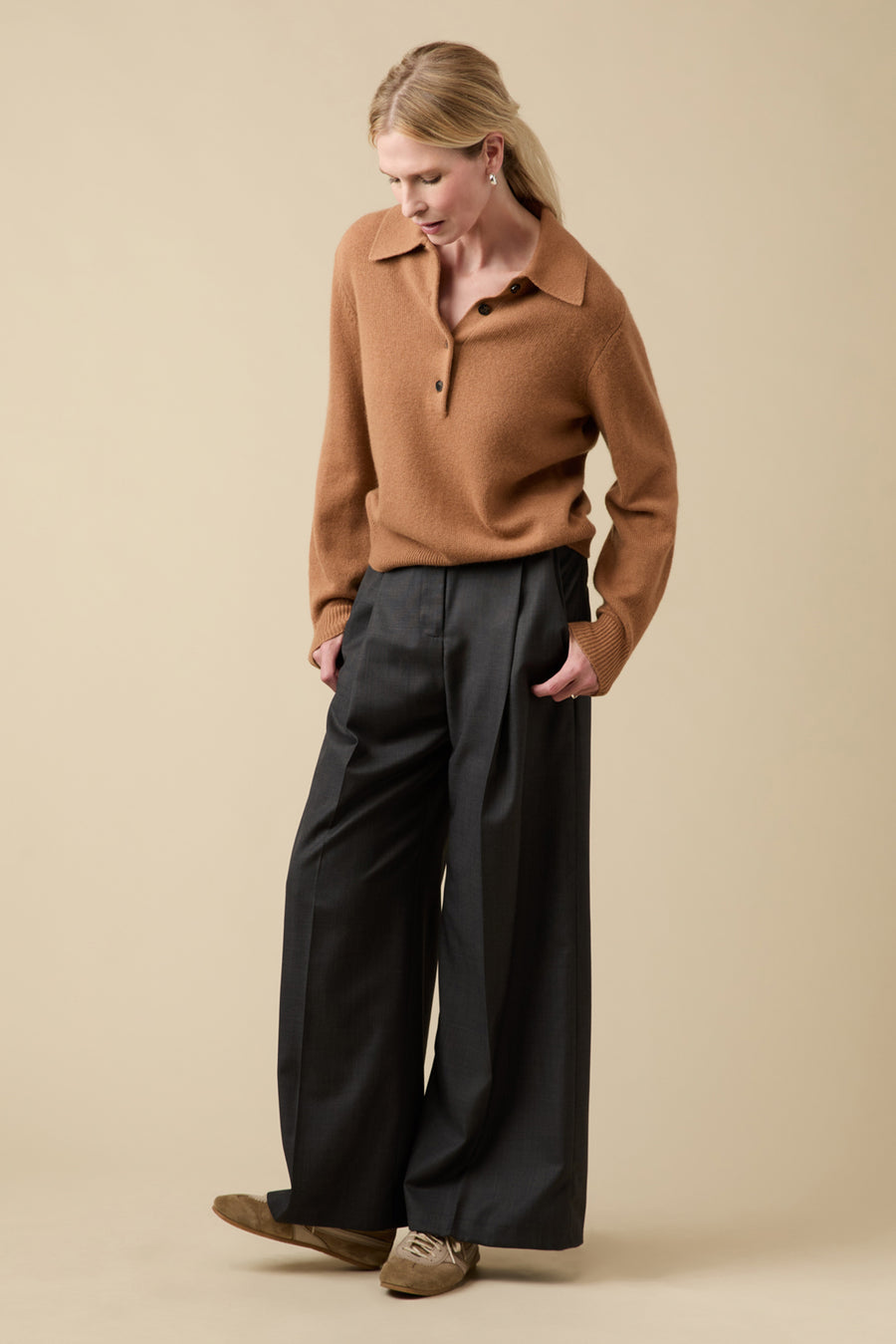 The Cashmere Polo in Camel