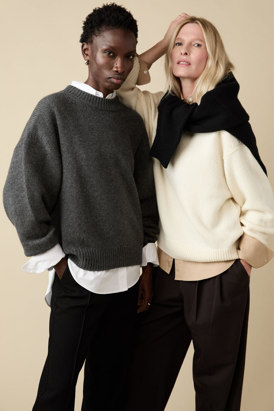 The Cashmere Signature Crew in Charcoal