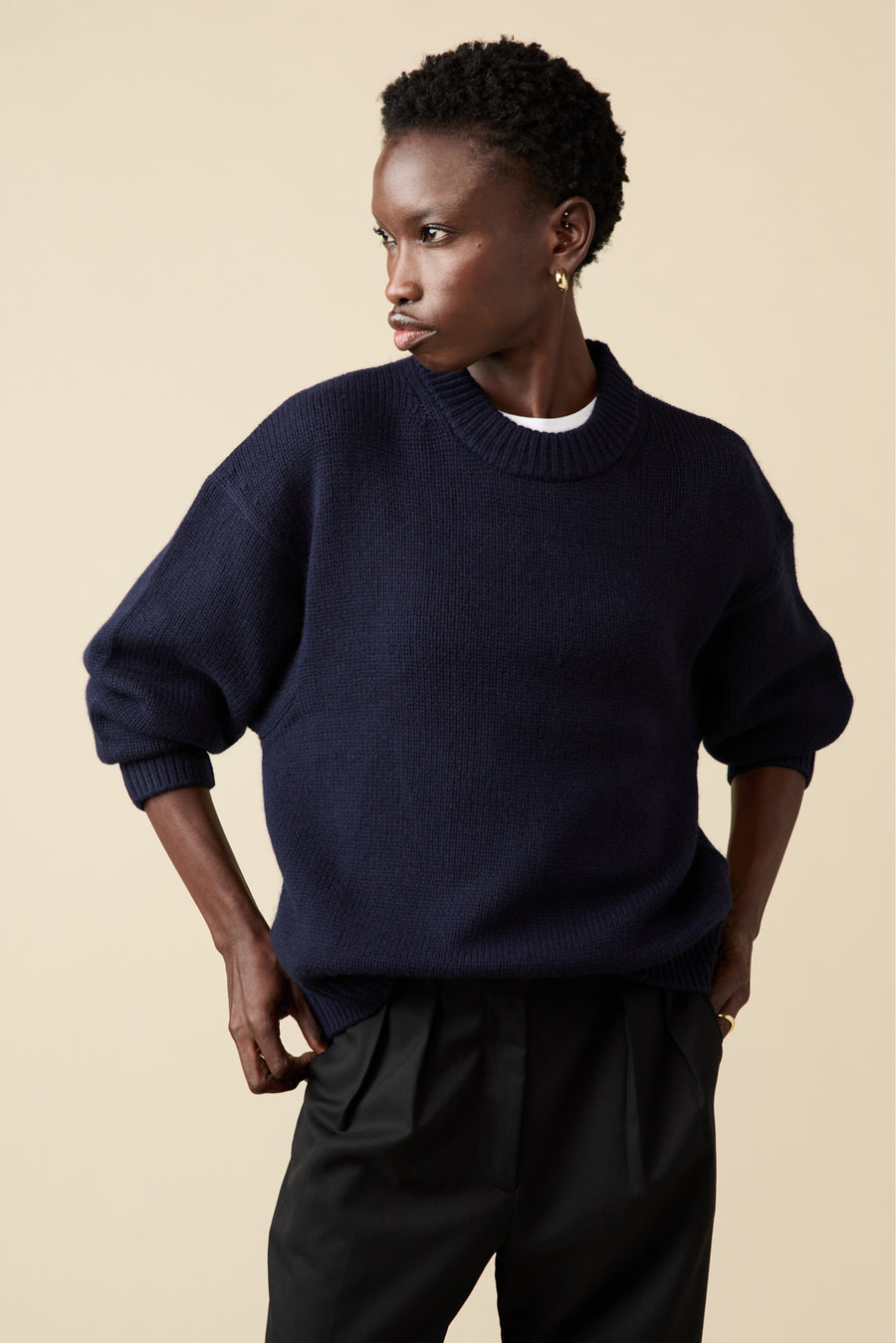 The Cashmere Signature Crew in Navy