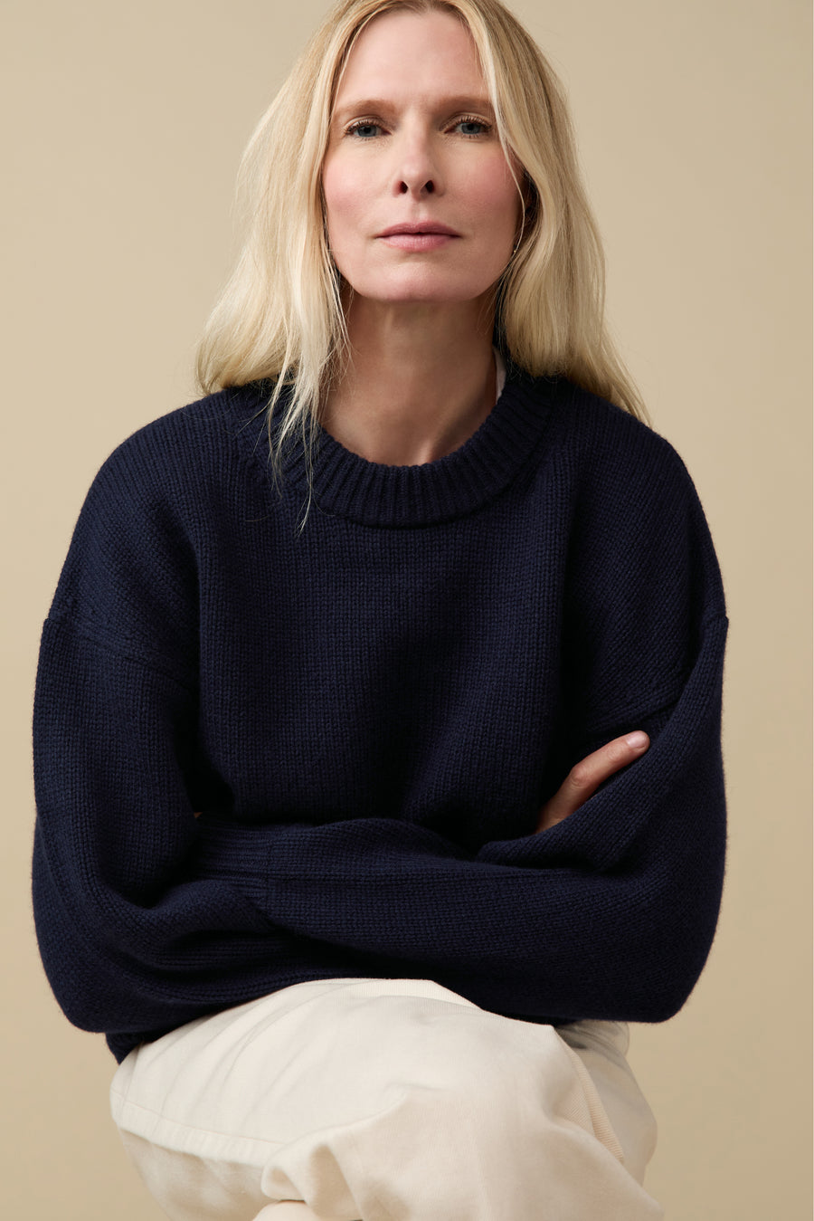 The Cashmere Signature Crew in Navy