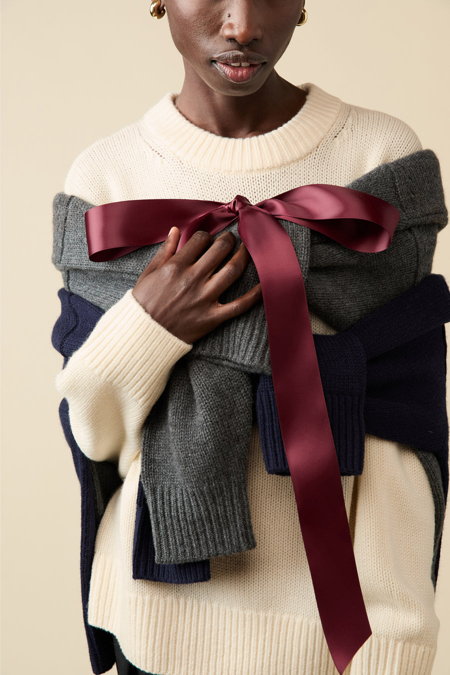 The Cashmere Signature Crew in Navy