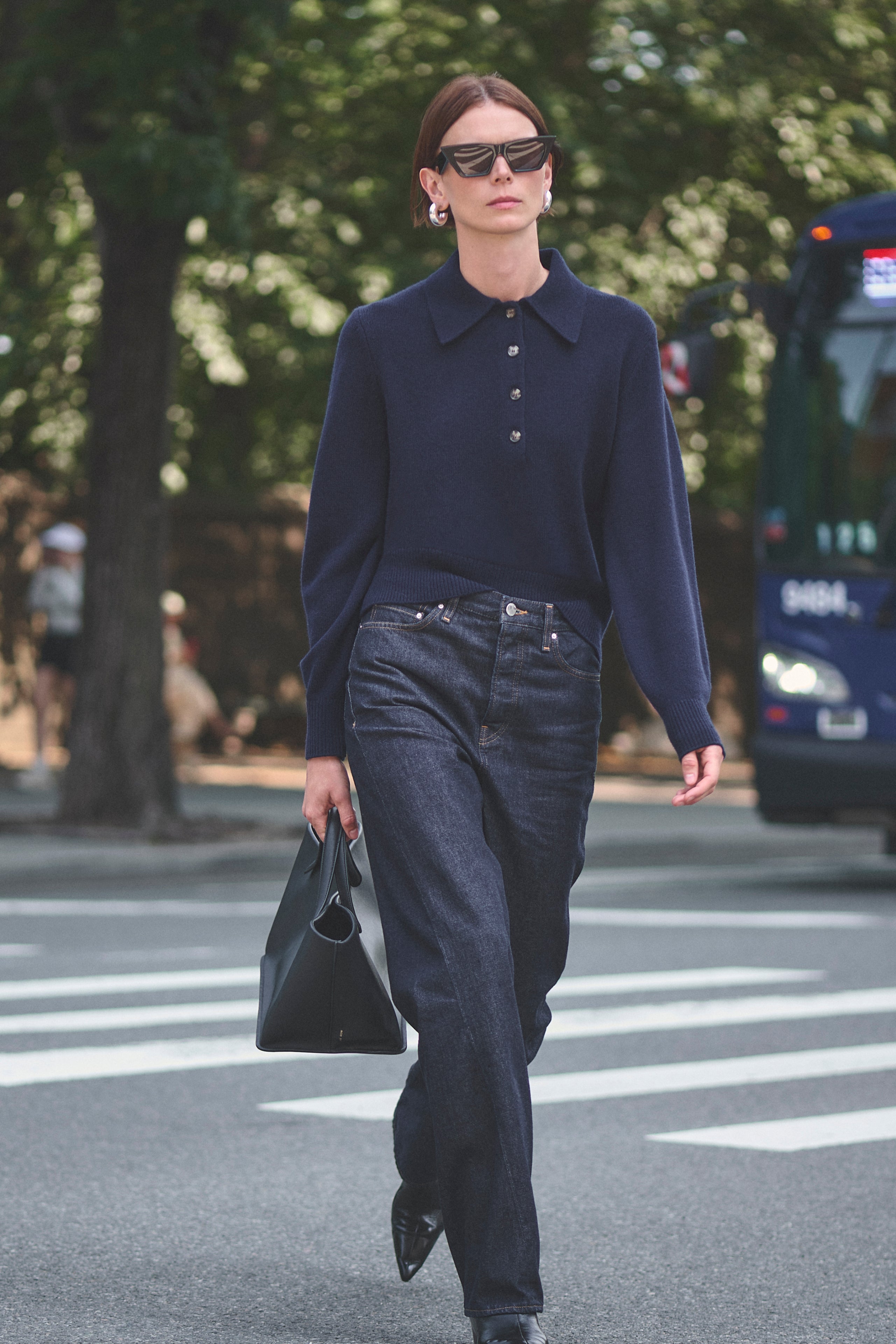 The Cashmere Polo in Navy