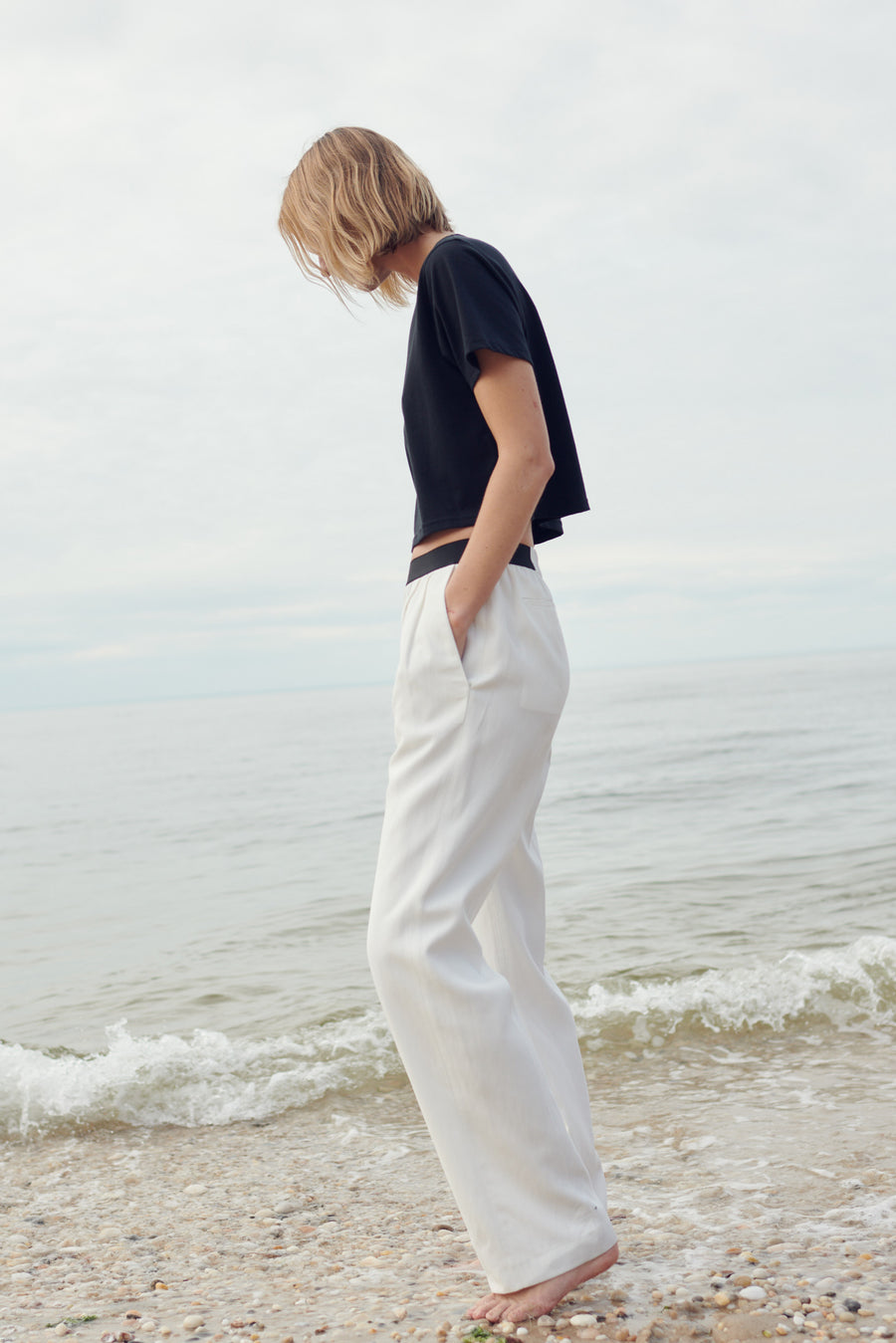 The Cropped Perfect Tee In Black