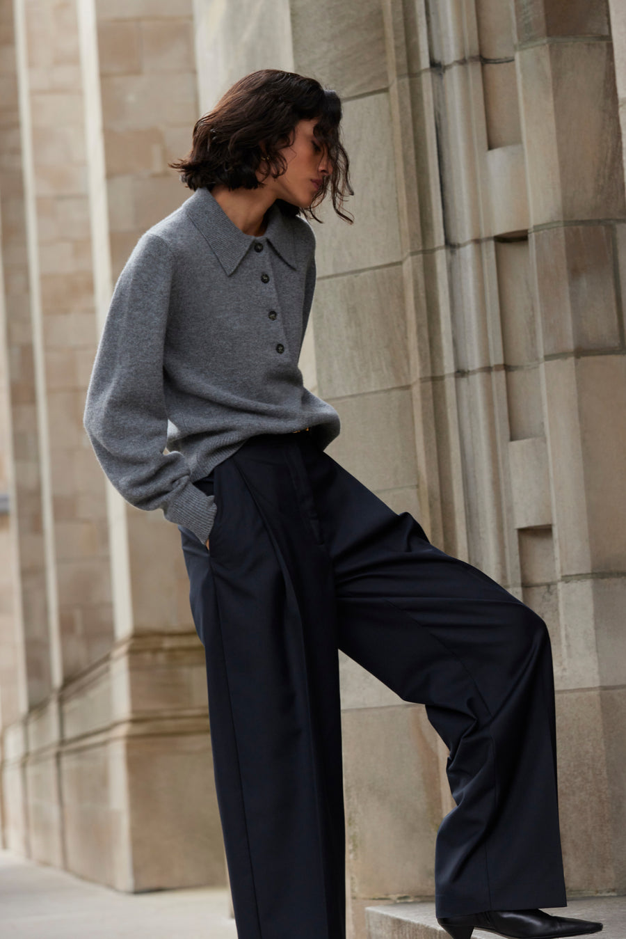 The Cashmere Polo in Heather Grey