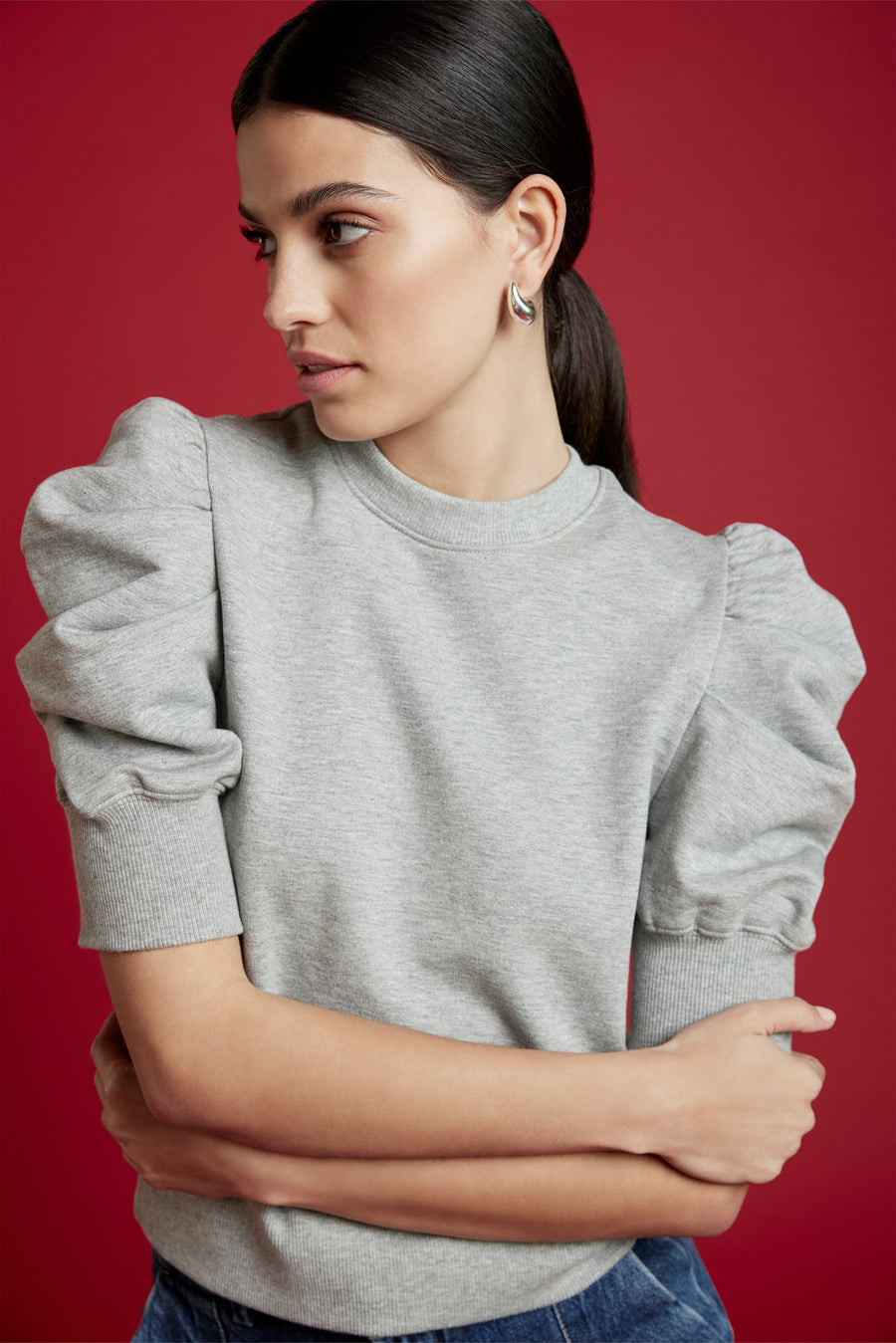 The Just Enough Puff Short Sleeve Sweatshirt in Heather Grey