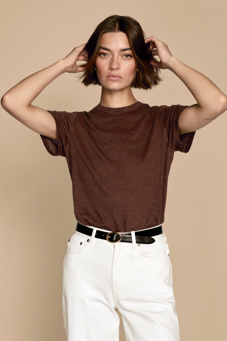 The Linen Perfect Tee in Chocolate