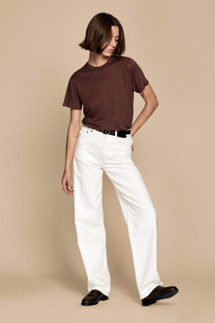 The Linen Perfect Tee in Chocolate