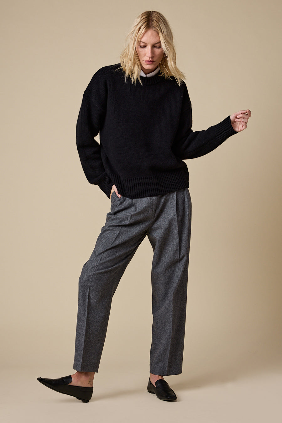 The Cashmere Signature Crew in Black – Sold Out NYC
